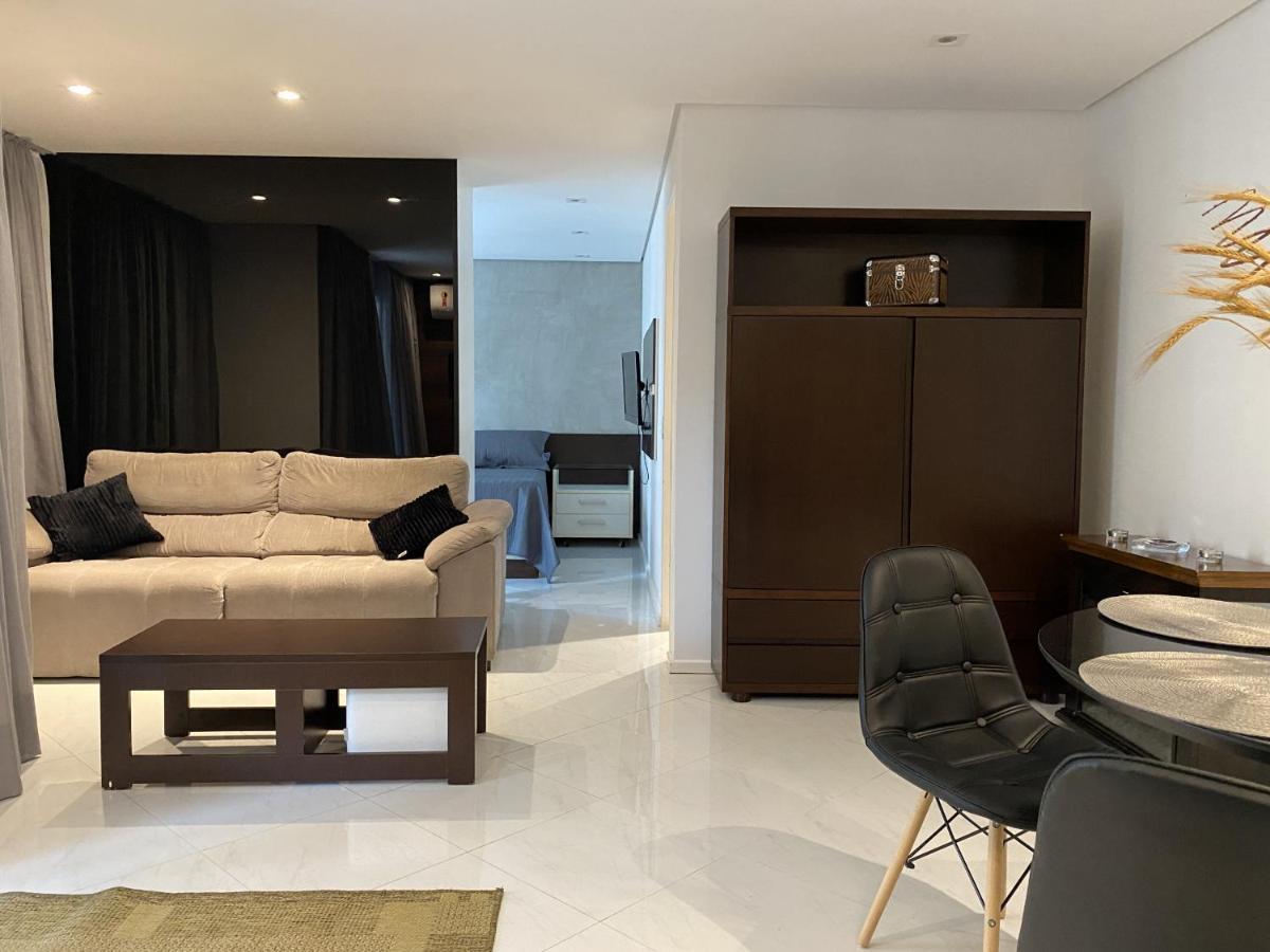 Akile Peixoto Gomide Apartment เซาเปาโล ภายนอก รูปภาพ